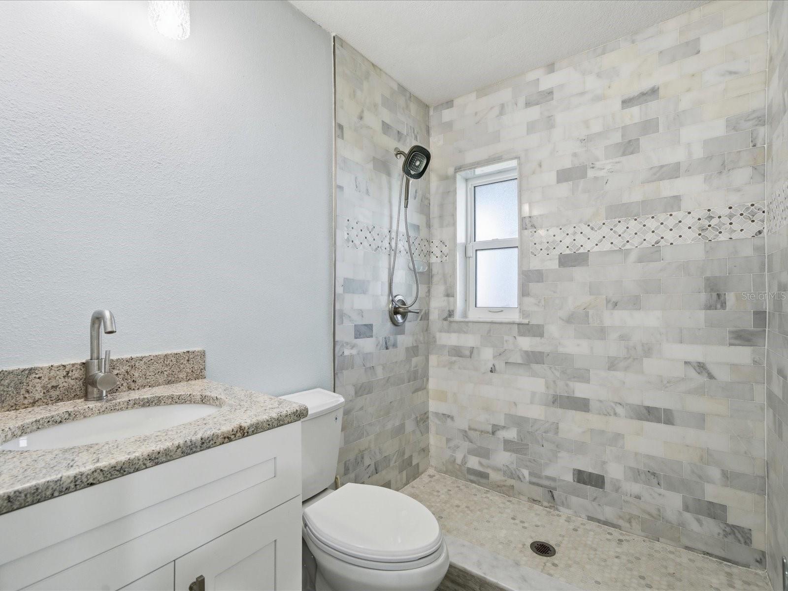 BAY POINT ESTATES 2ND ADD - Residential Lease