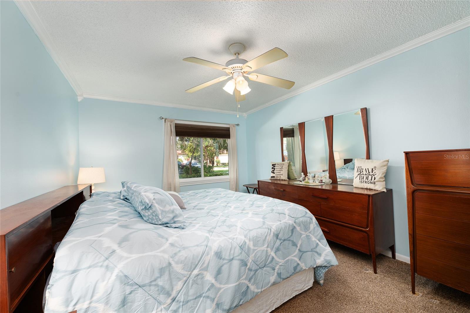 THE FAIRWAYS AT SILVER SPRINGS SHORES CONDO NO 5 - Residential