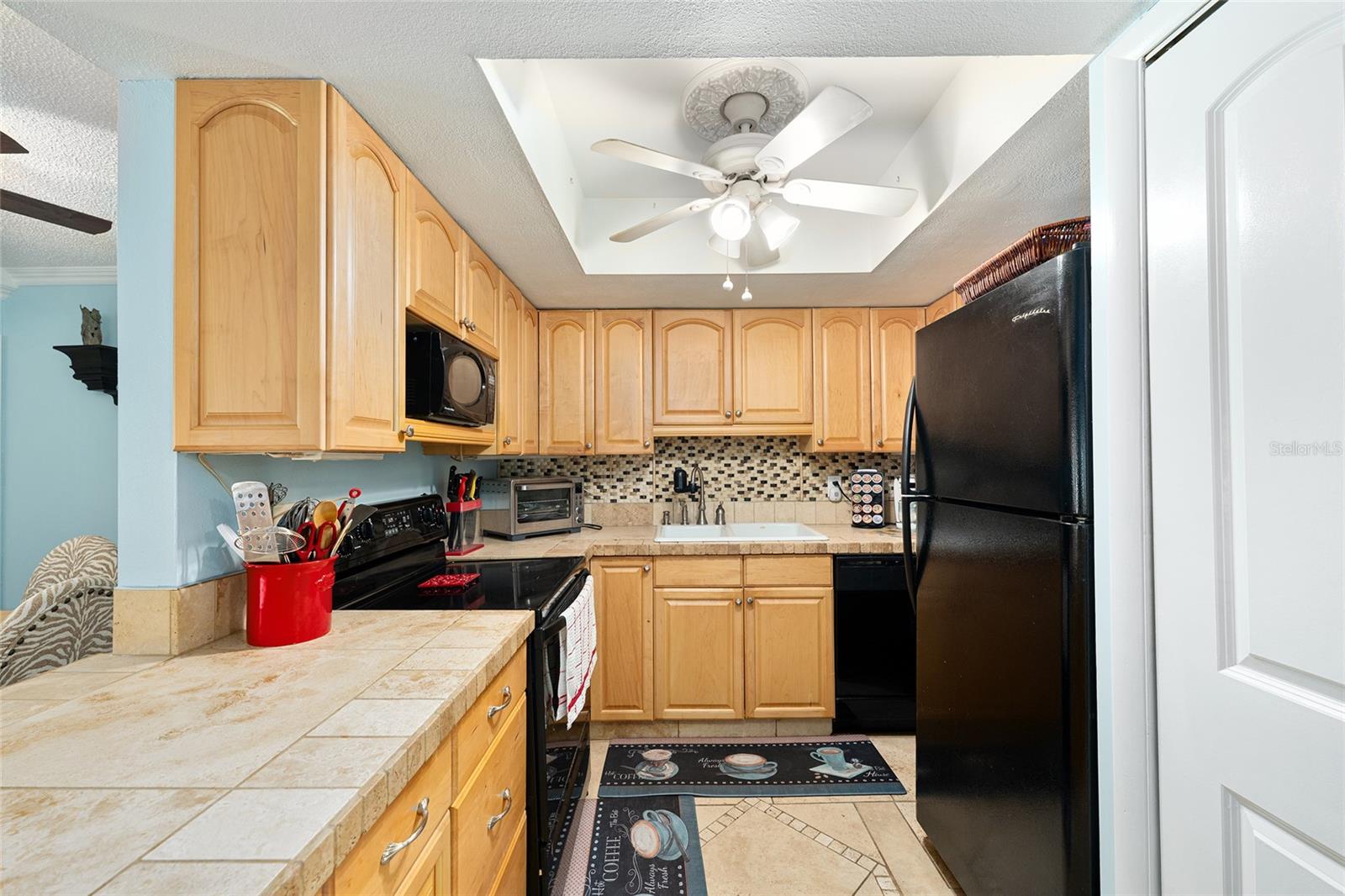 THE FAIRWAYS AT SILVER SPRINGS SHORES CONDO NO 5 - Residential