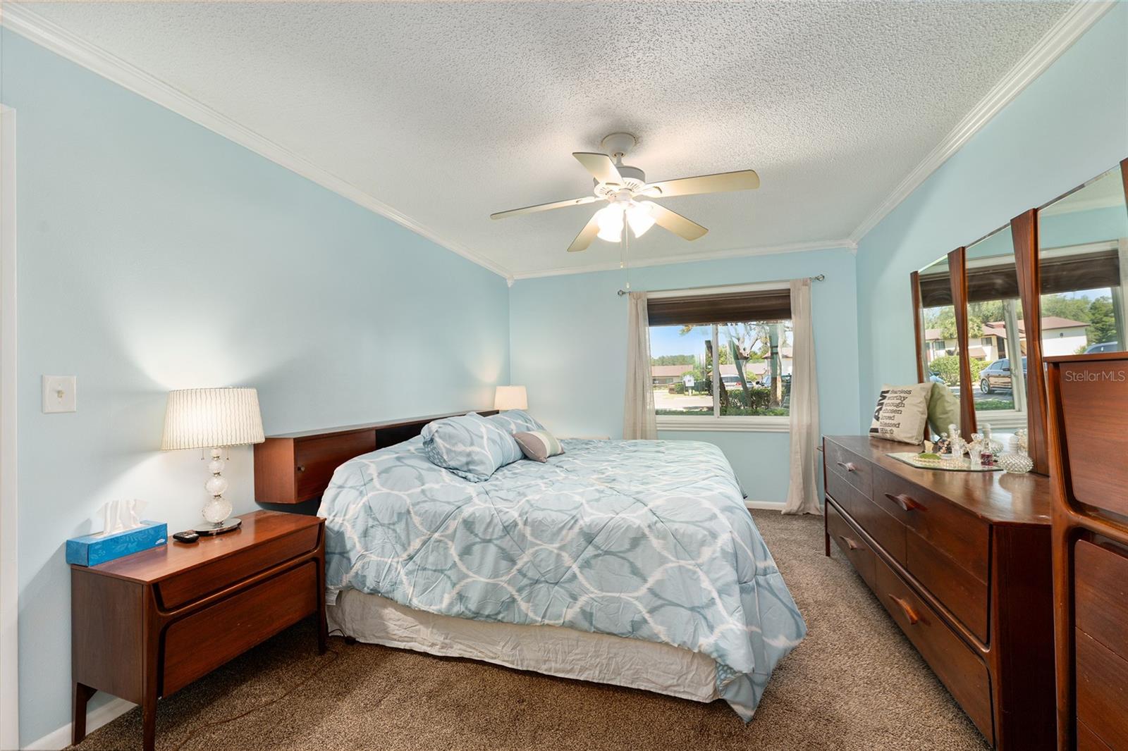 THE FAIRWAYS AT SILVER SPRINGS SHORES CONDO NO 5 - Residential