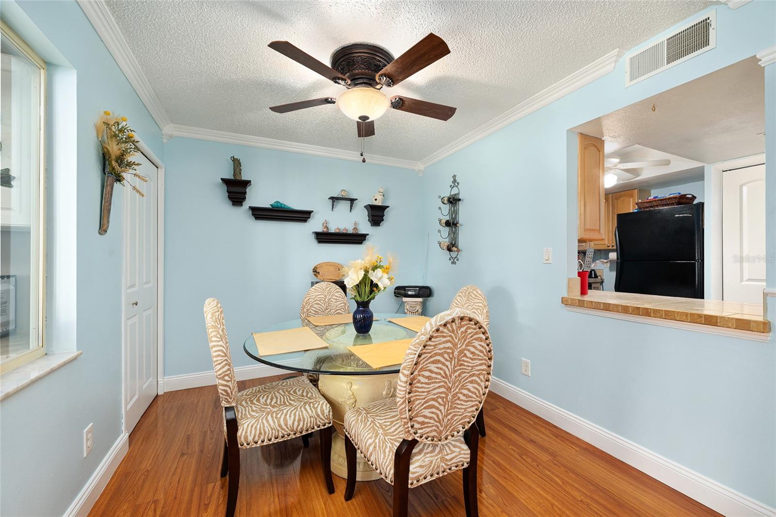 THE FAIRWAYS AT SILVER SPRINGS SHORES CONDO NO 5 - Residential