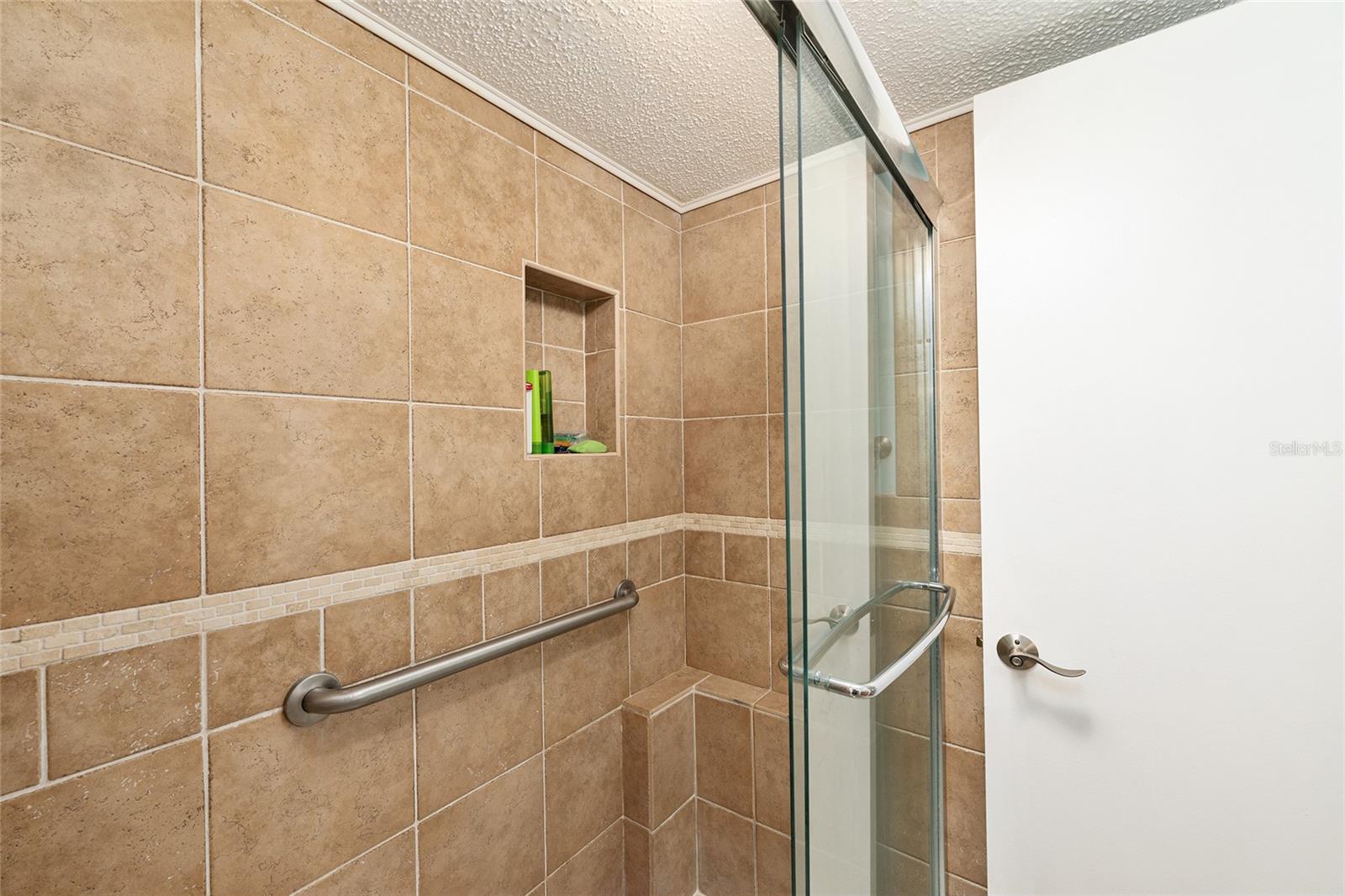 THE FAIRWAYS AT SILVER SPRINGS SHORES CONDO NO 5 - Residential