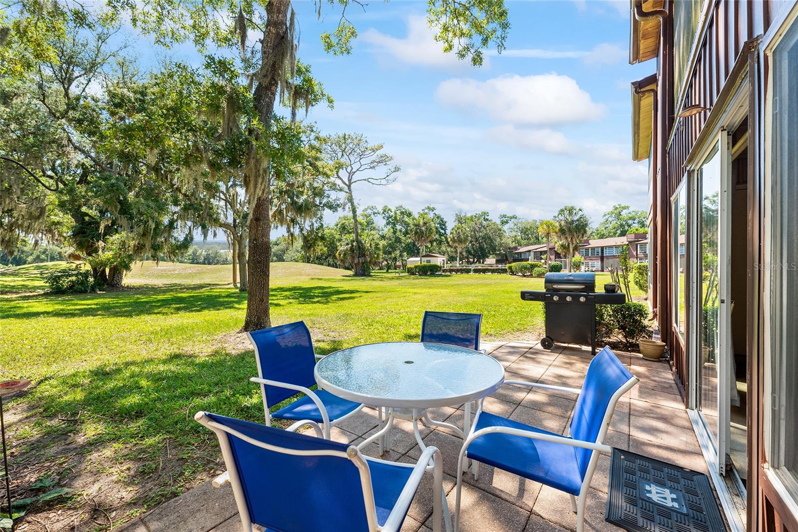 THE FAIRWAYS AT SILVER SPRINGS SHORES CONDO NO 5 - Residential