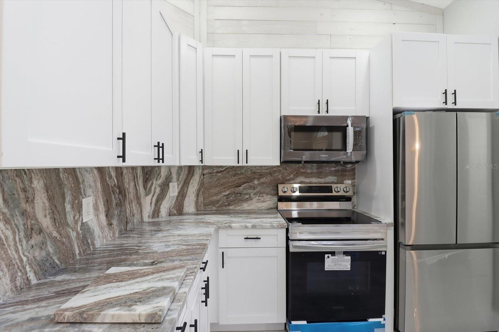 SPRING HILL - Residential