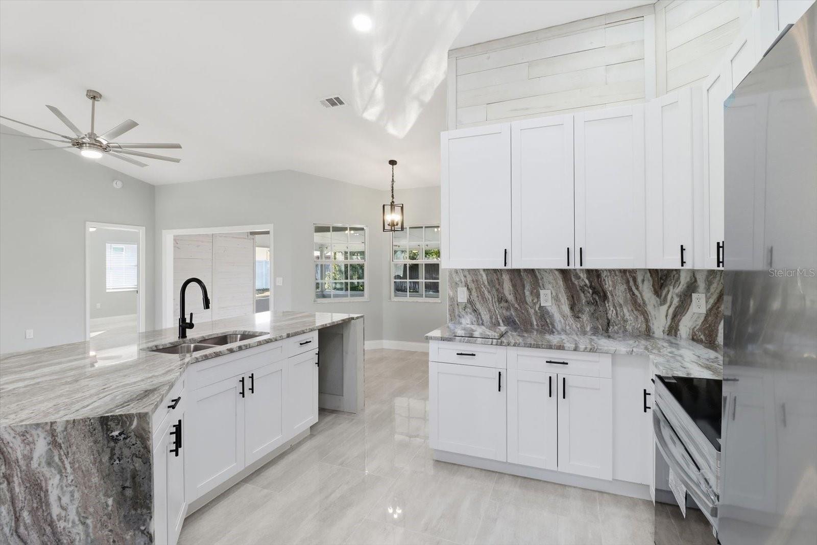 SPRING HILL - Residential