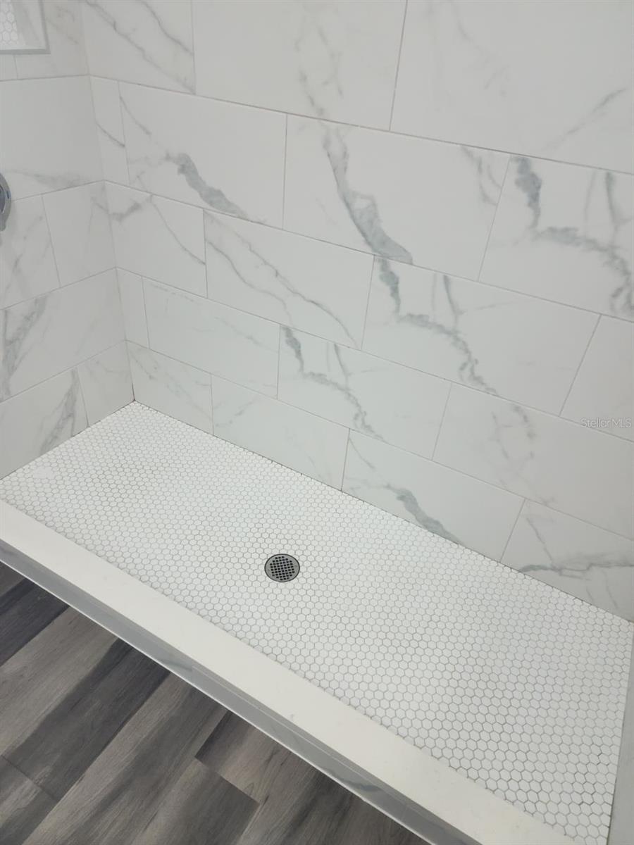 OCALA PARK ESTATE - Residential