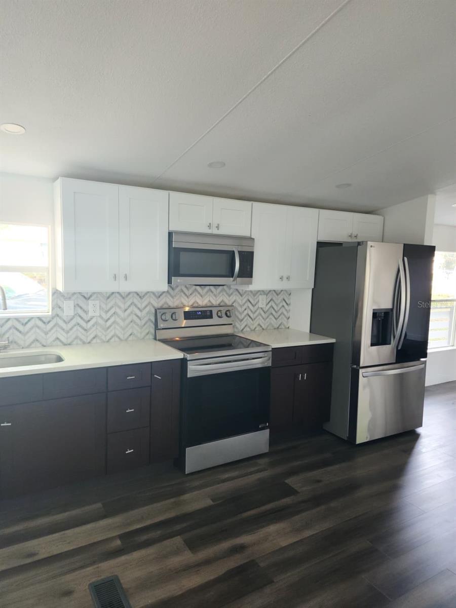 OCALA PARK ESTATE - Residential