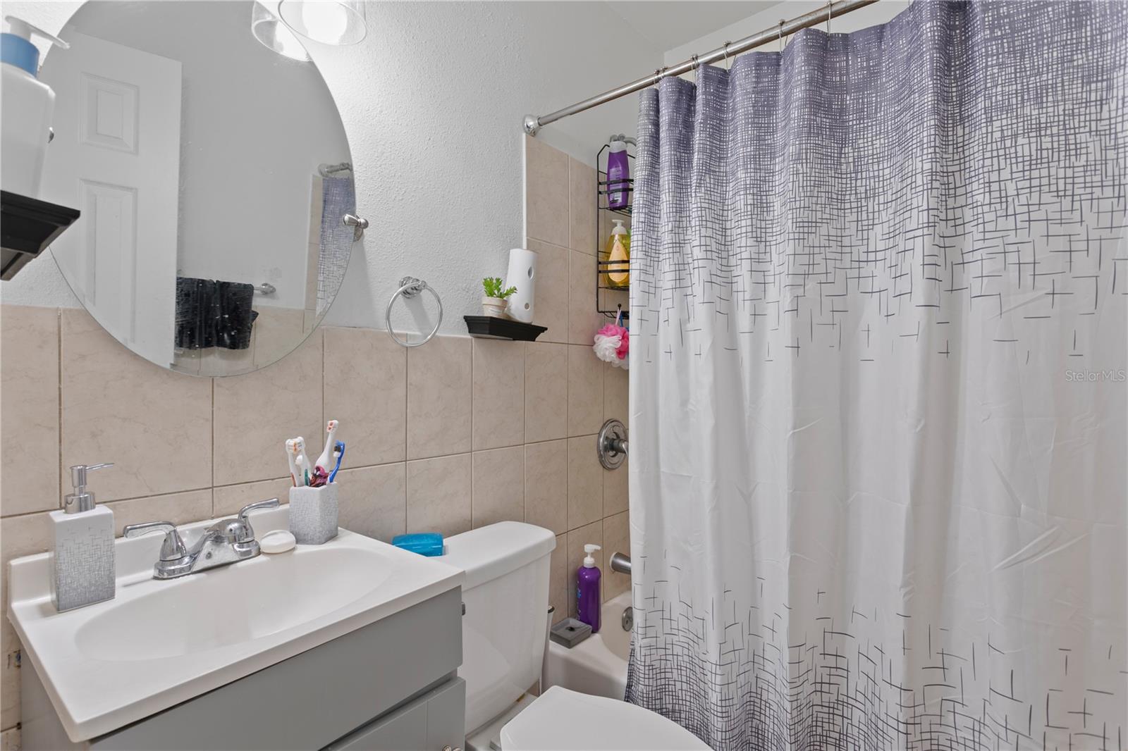 KELLY JOHN ALEX-GOODELL SUB - Residential Lease