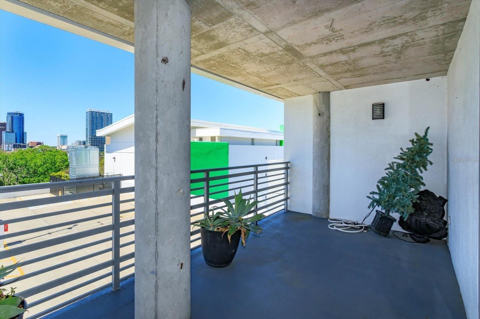 THORNTON PARK CENTRAL CONDO - Residential Lease