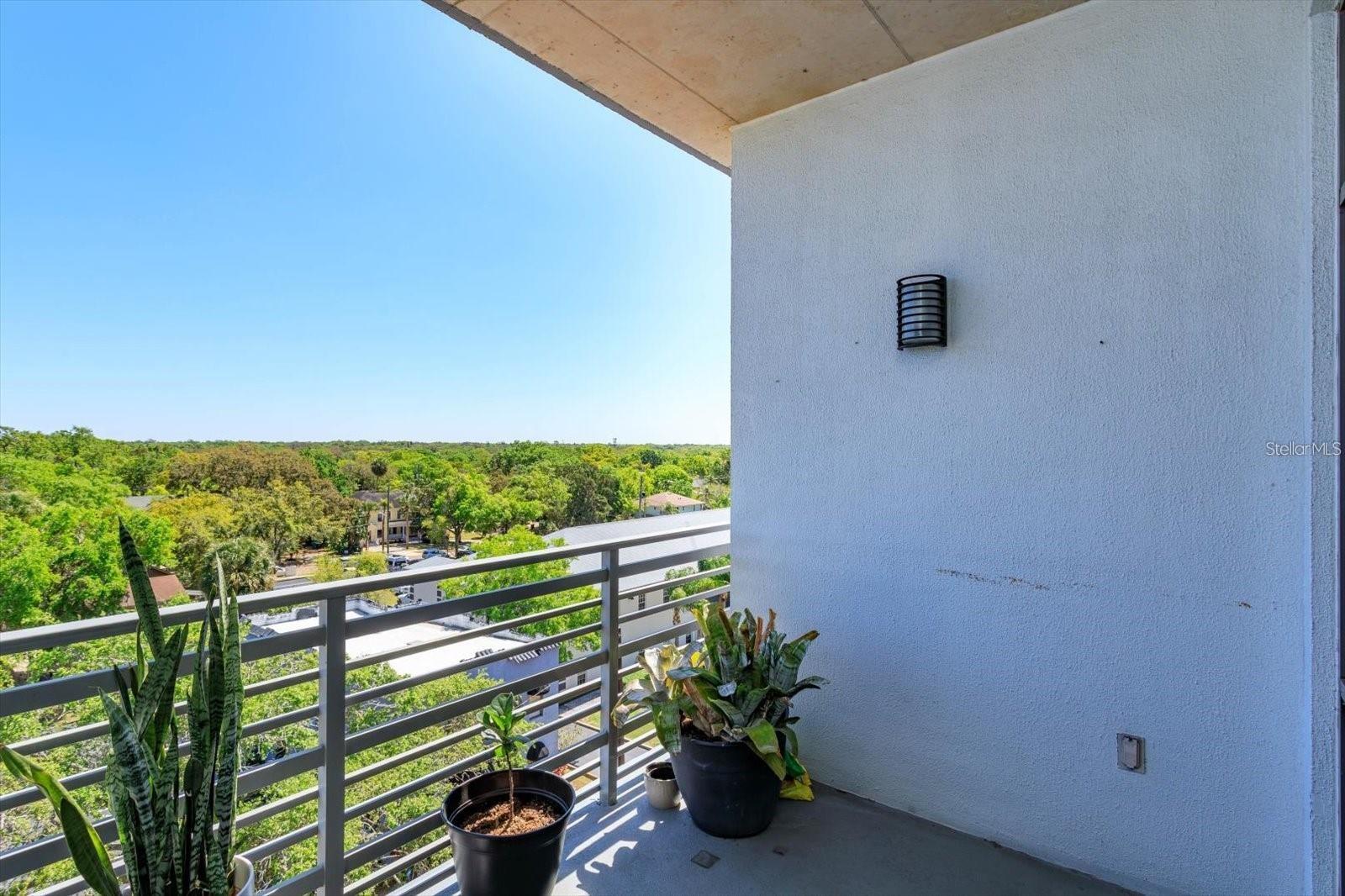 THORNTON PARK CENTRAL CONDO - Residential Lease