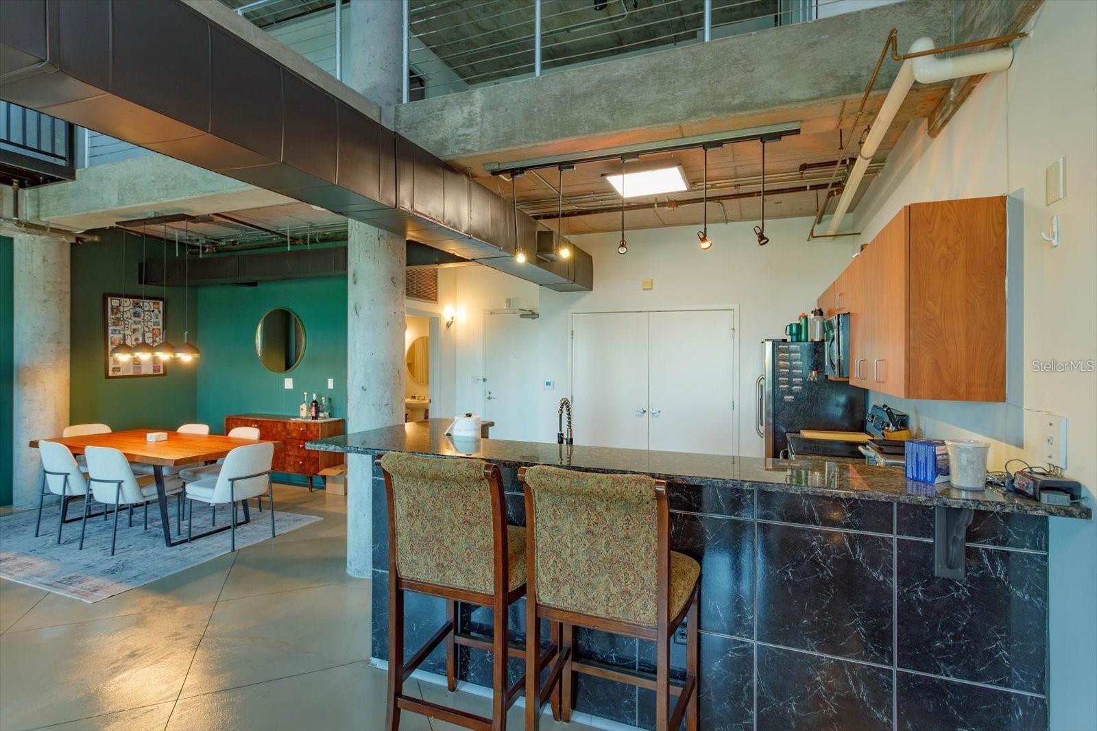 THORNTON PARK CENTRAL CONDO - Residential Lease