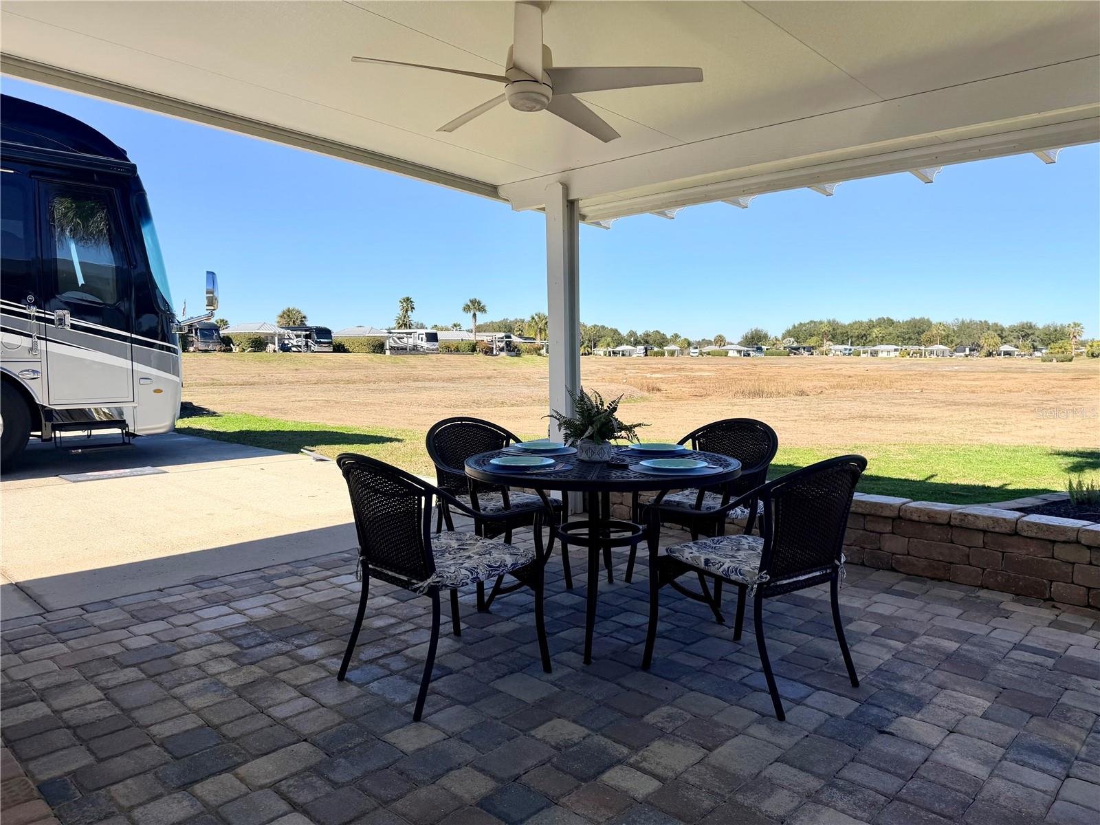 FLORIDA GRANDE MOTOR COACH RESIDENCE - Land