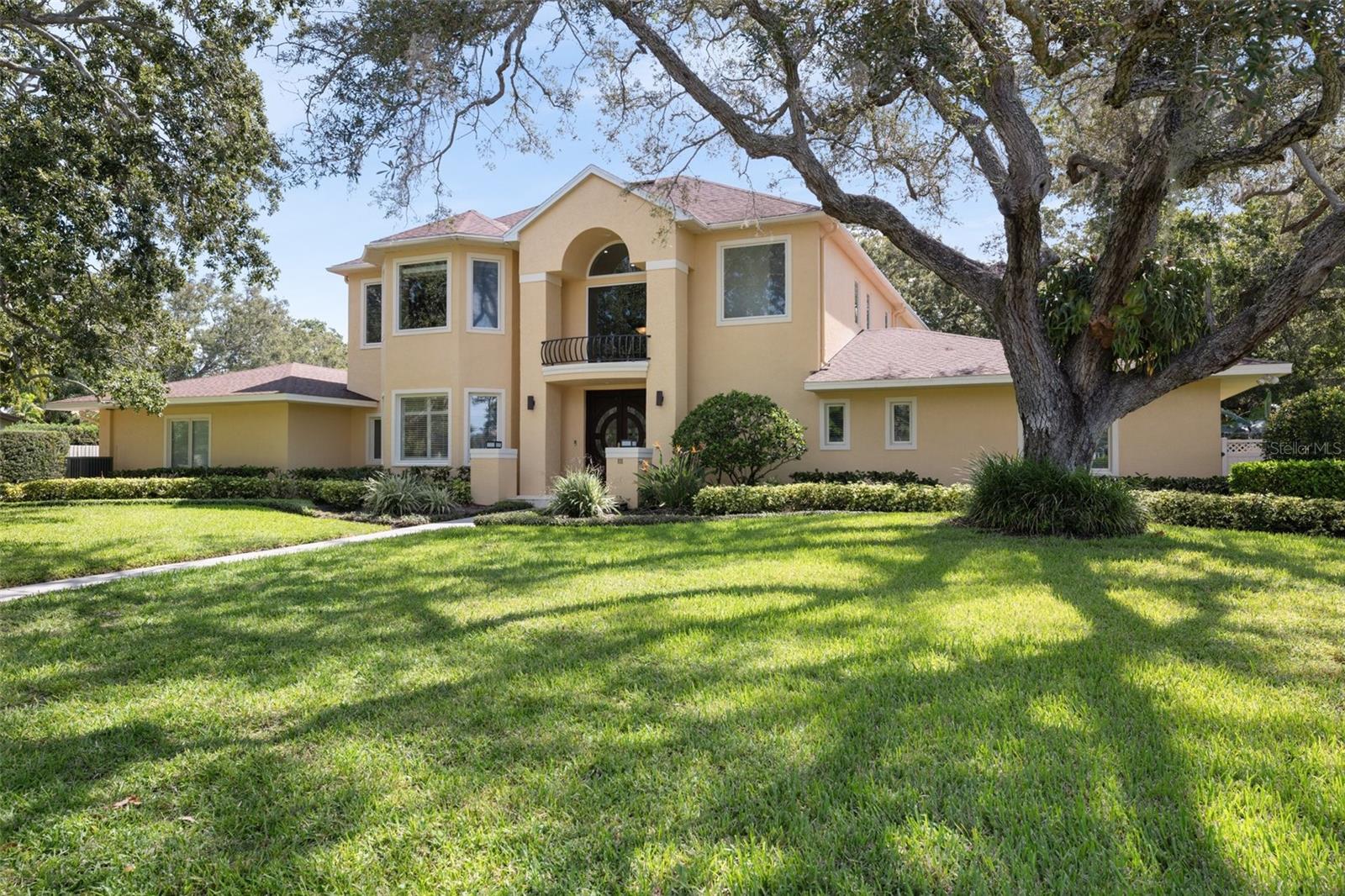 BELLEAIR ESTATES - Residential