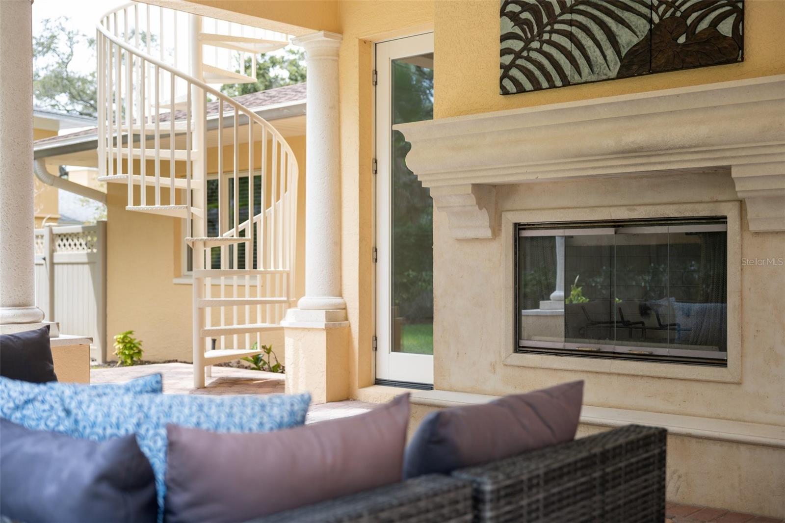 BELLEAIR ESTATES - Residential