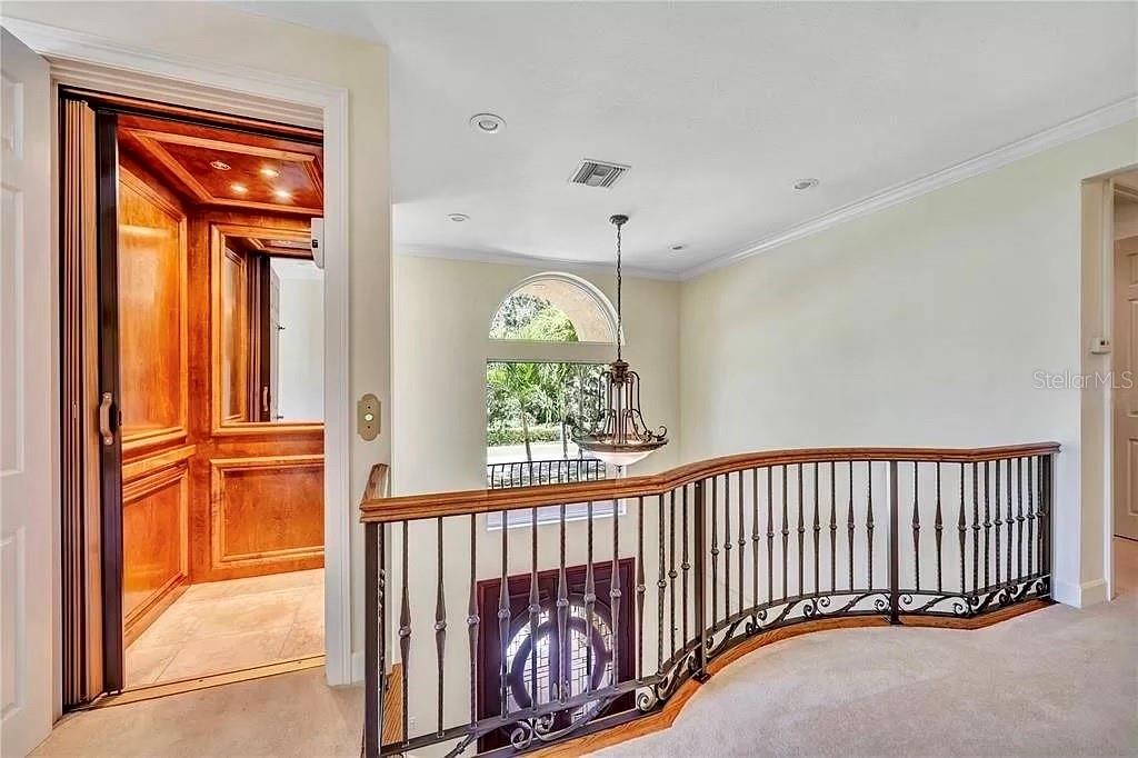 BELLEAIR ESTATES - Residential