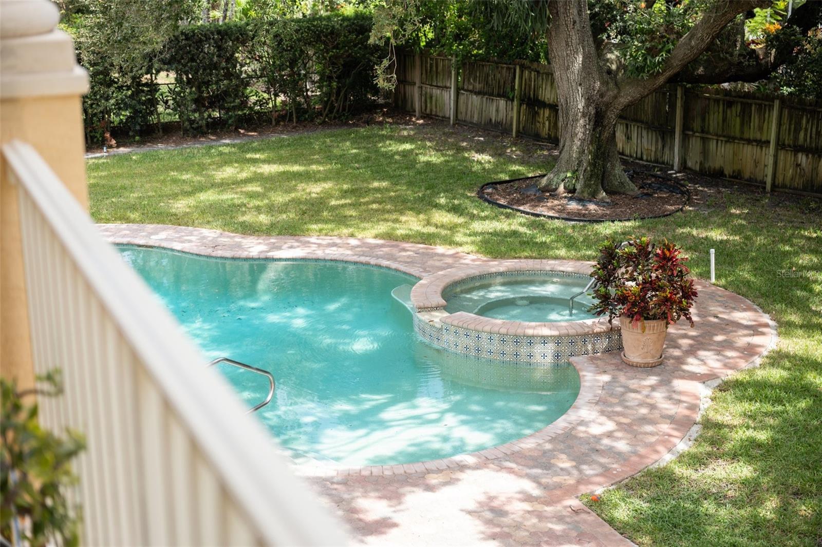 BELLEAIR ESTATES - Residential