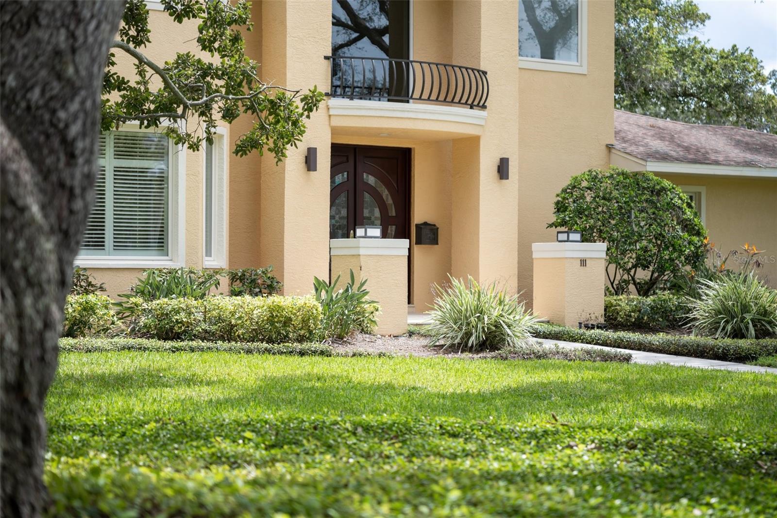 BELLEAIR ESTATES - Residential