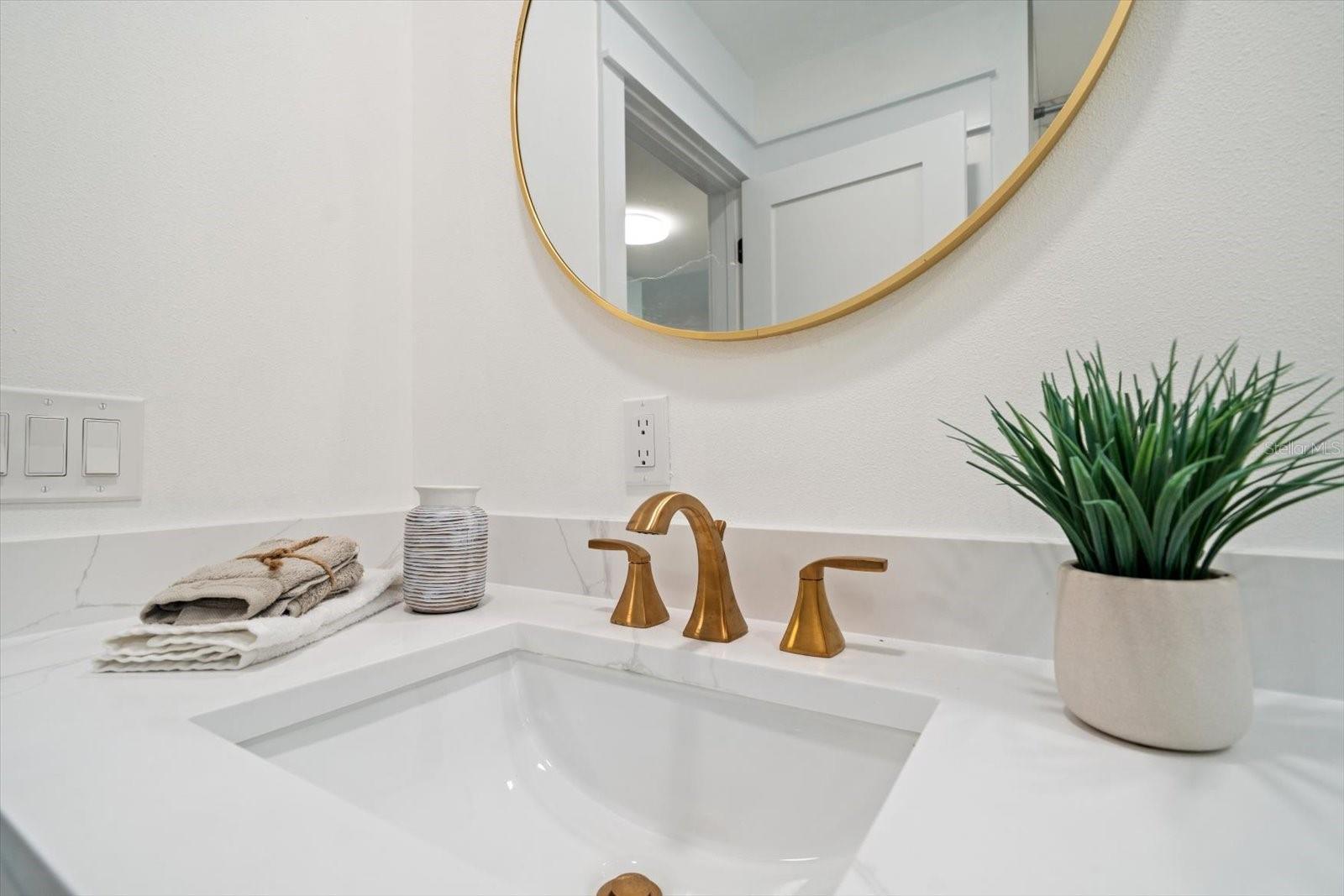 BELLEAIR ESTATES - Residential