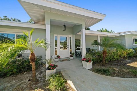 Photo of 503 Poinsettia Road, Belleair, FL 33756 (MLS # TB8441315) Photo of 503 Poinsettia Road, Belleair, FL 33756 (MLS # TB8441315)