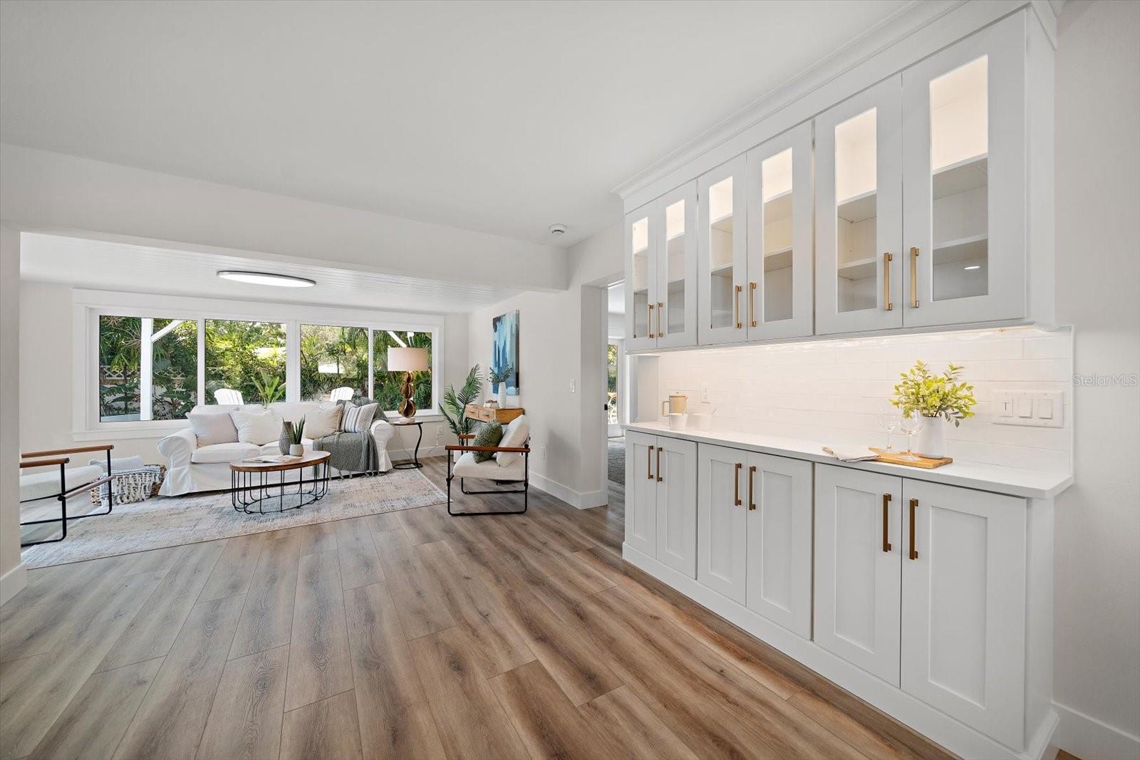 BELLEAIR ESTATES - Residential