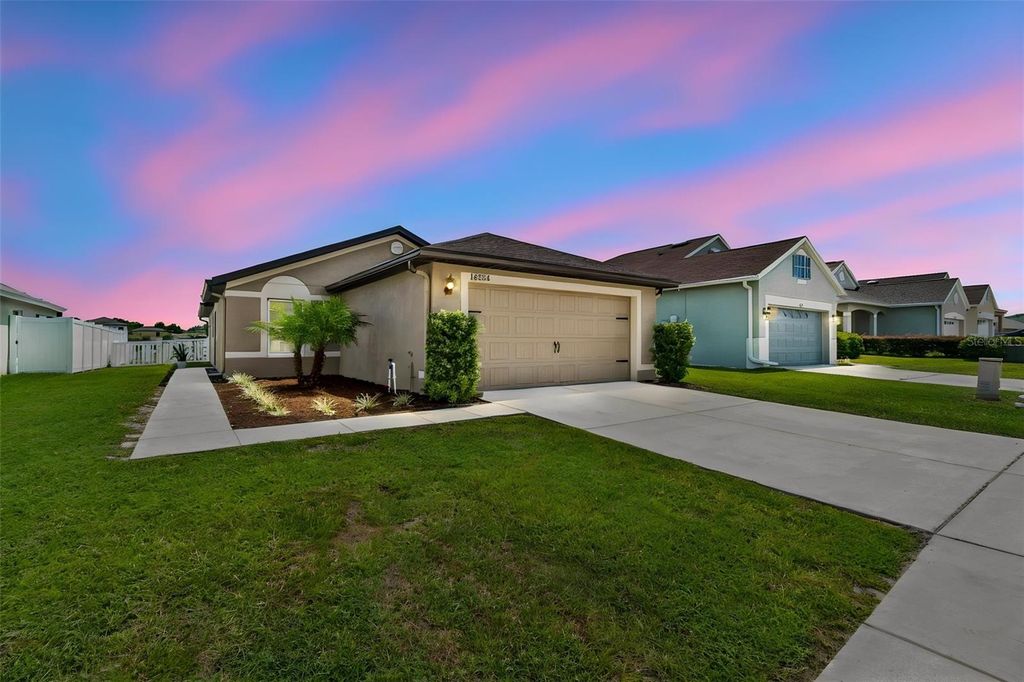 Photo of 14334 Holly Hammock Lane, Brooksville, FL 34613 (MLS # TB8531865)