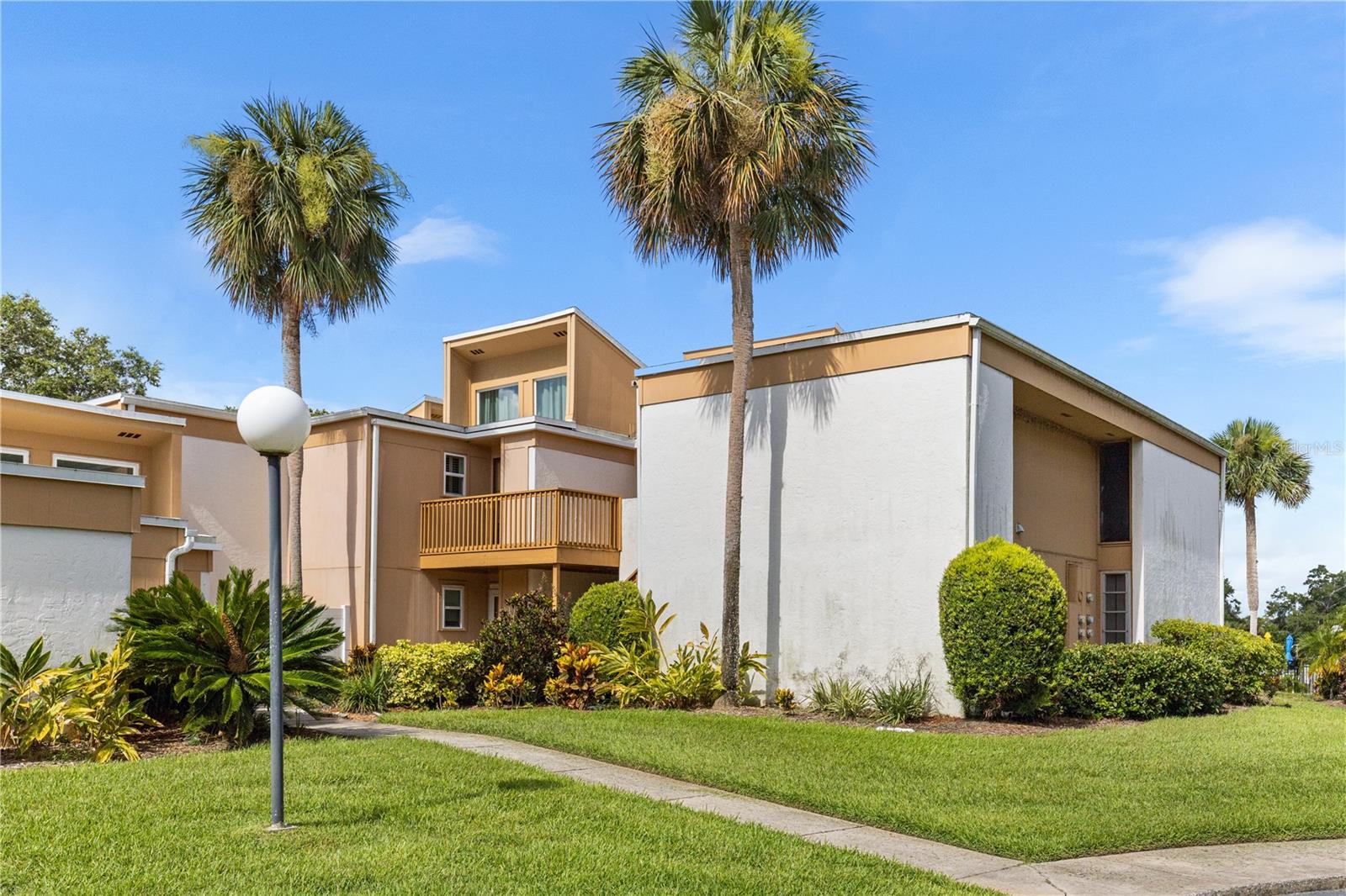 1051 S HIGHLAND STREET 7D