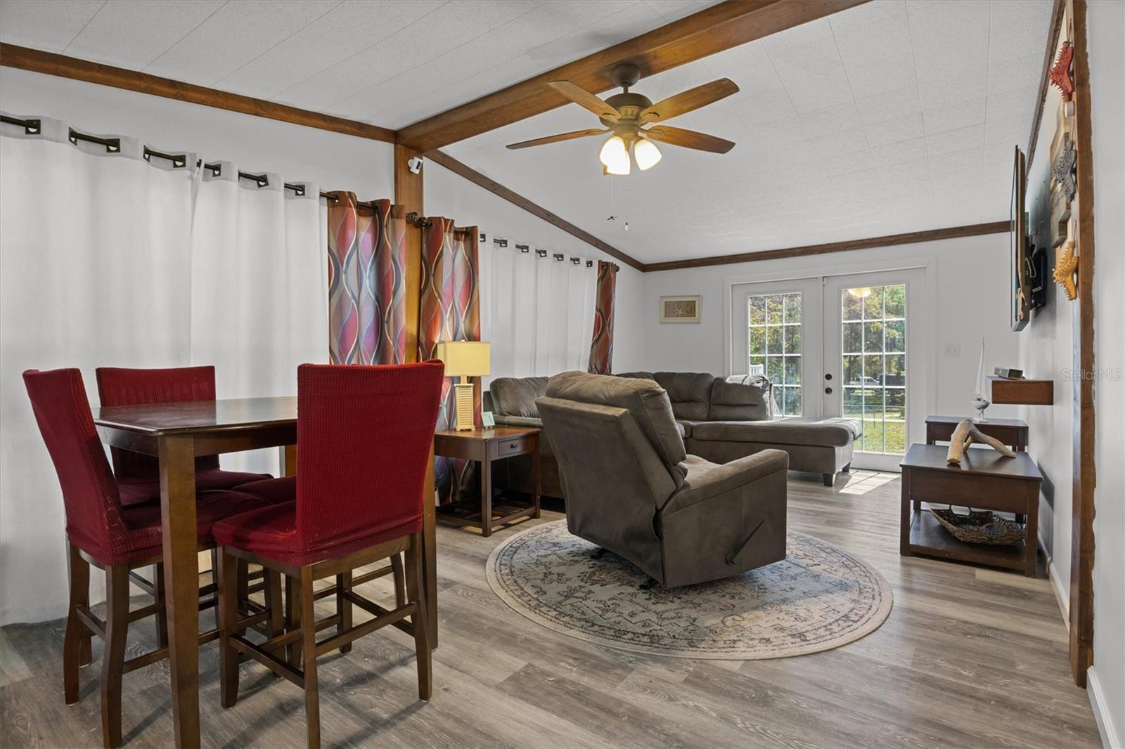 LAKE PIERCE RANCHETTES - Residential