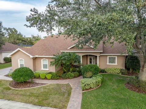 A home in LAKELAND