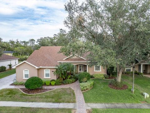 A home in LAKELAND