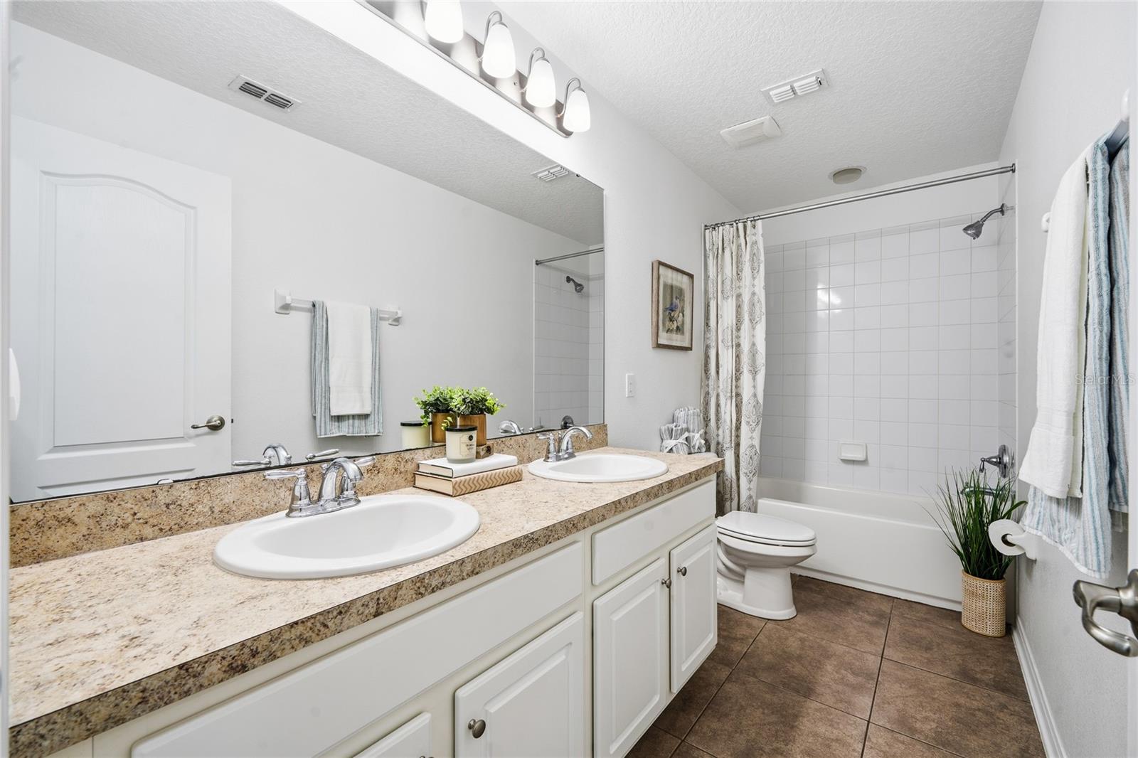 RESERVE/MINNEOLA PH 2A-2C - Residential