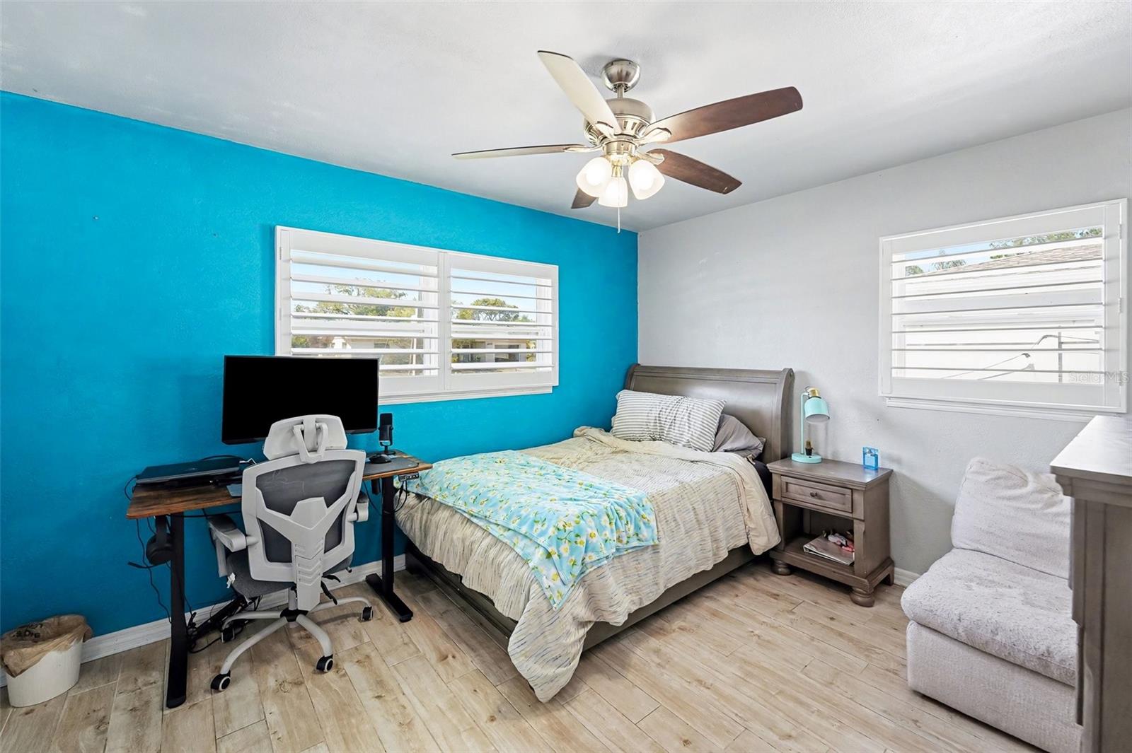 BAY PINES ESTATES UNIT 8 UNREC - Residential