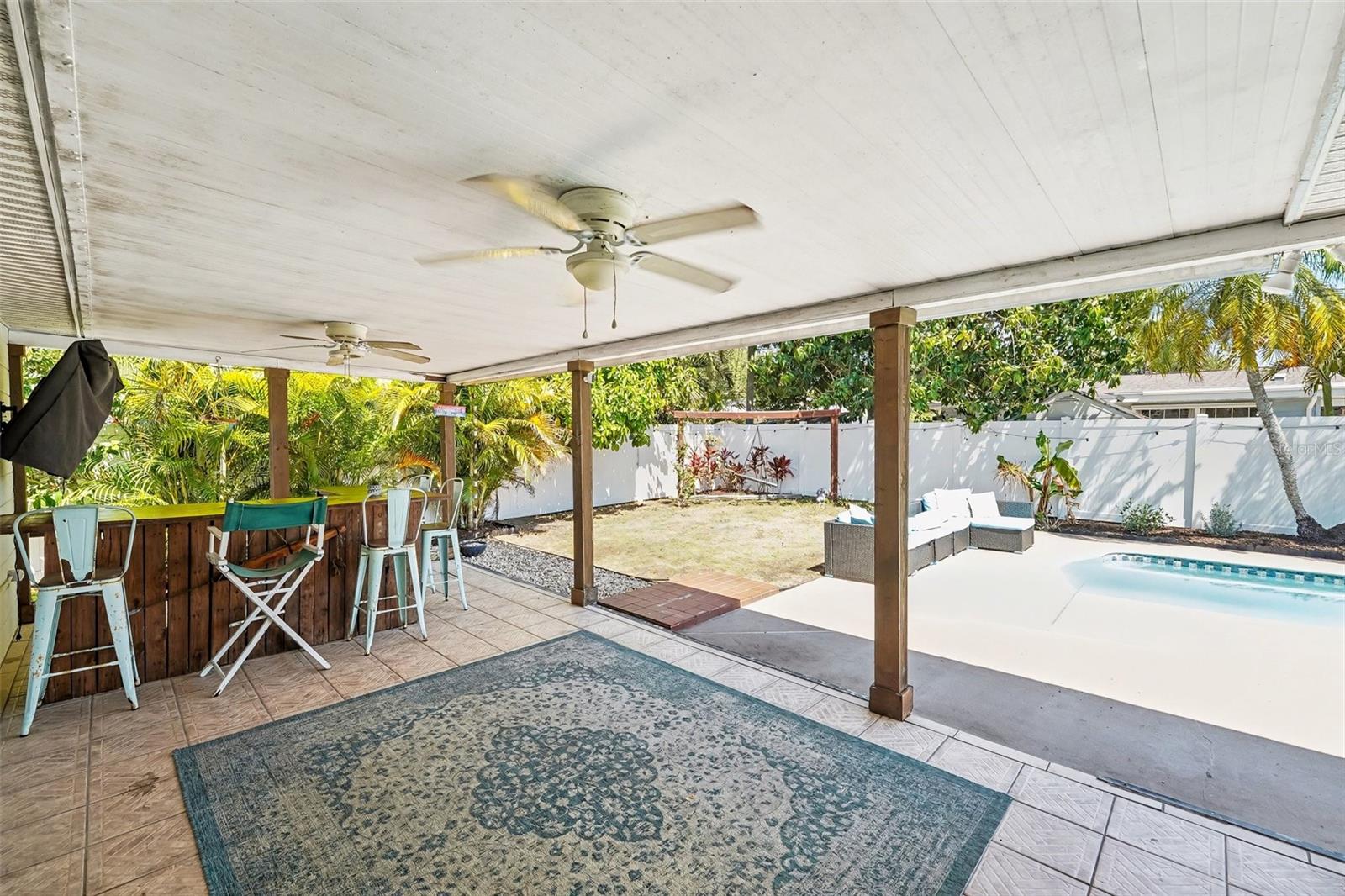 BAY PINES ESTATES UNIT 8 UNREC - Residential