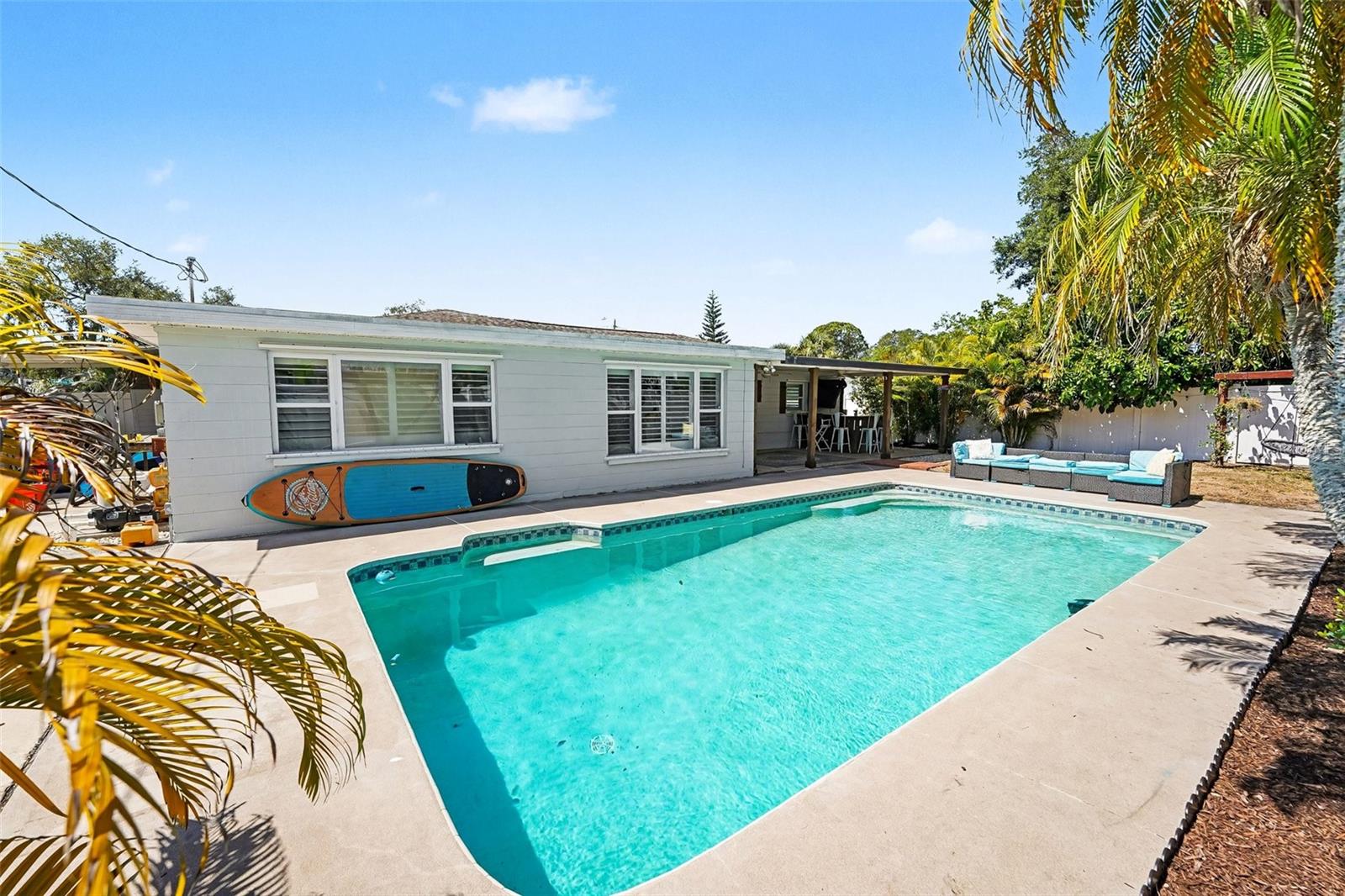 BAY PINES ESTATES UNIT 8 UNREC - Residential