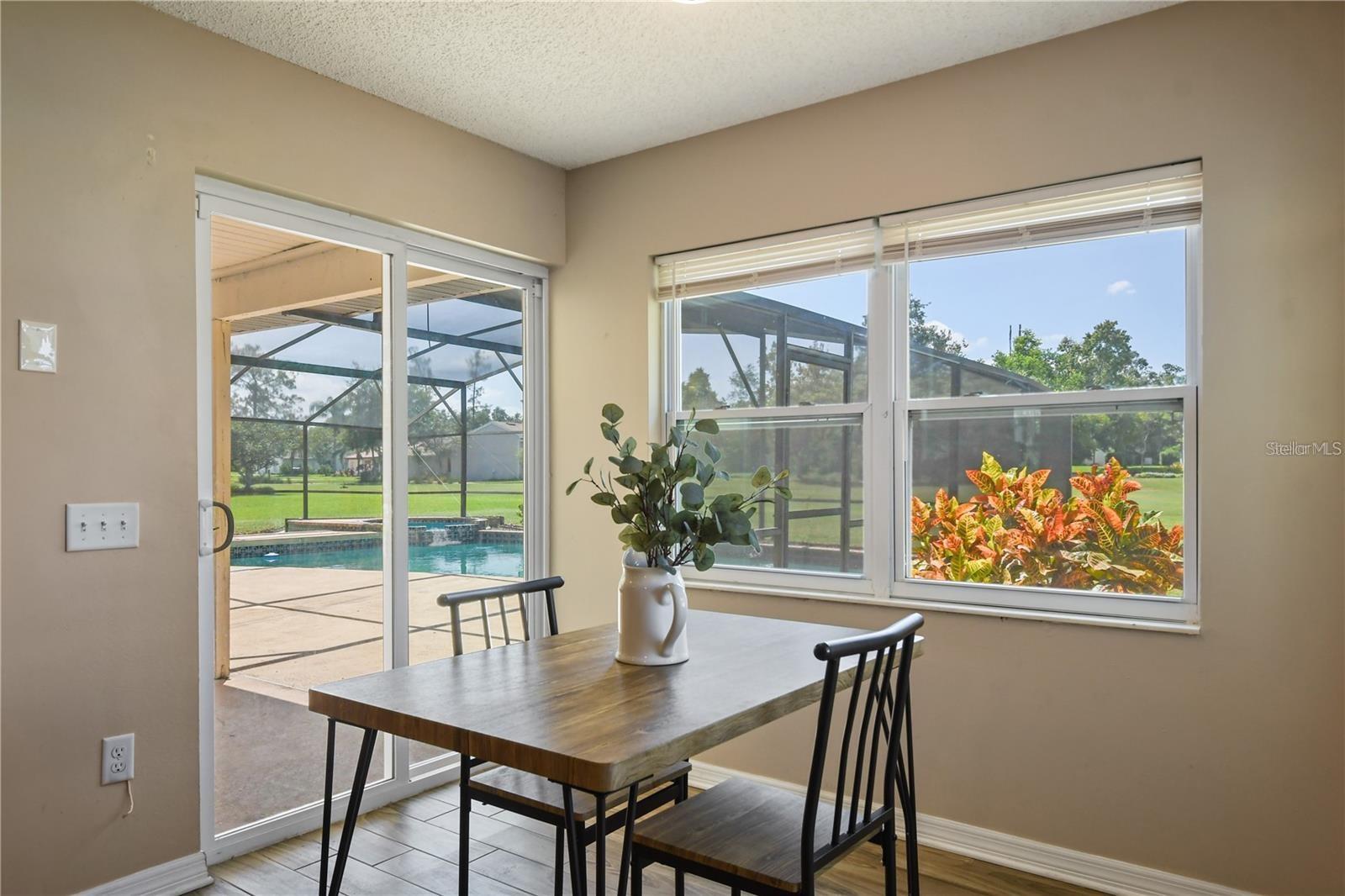 ORANGE TREE COUNTRY CLUBB - Residential