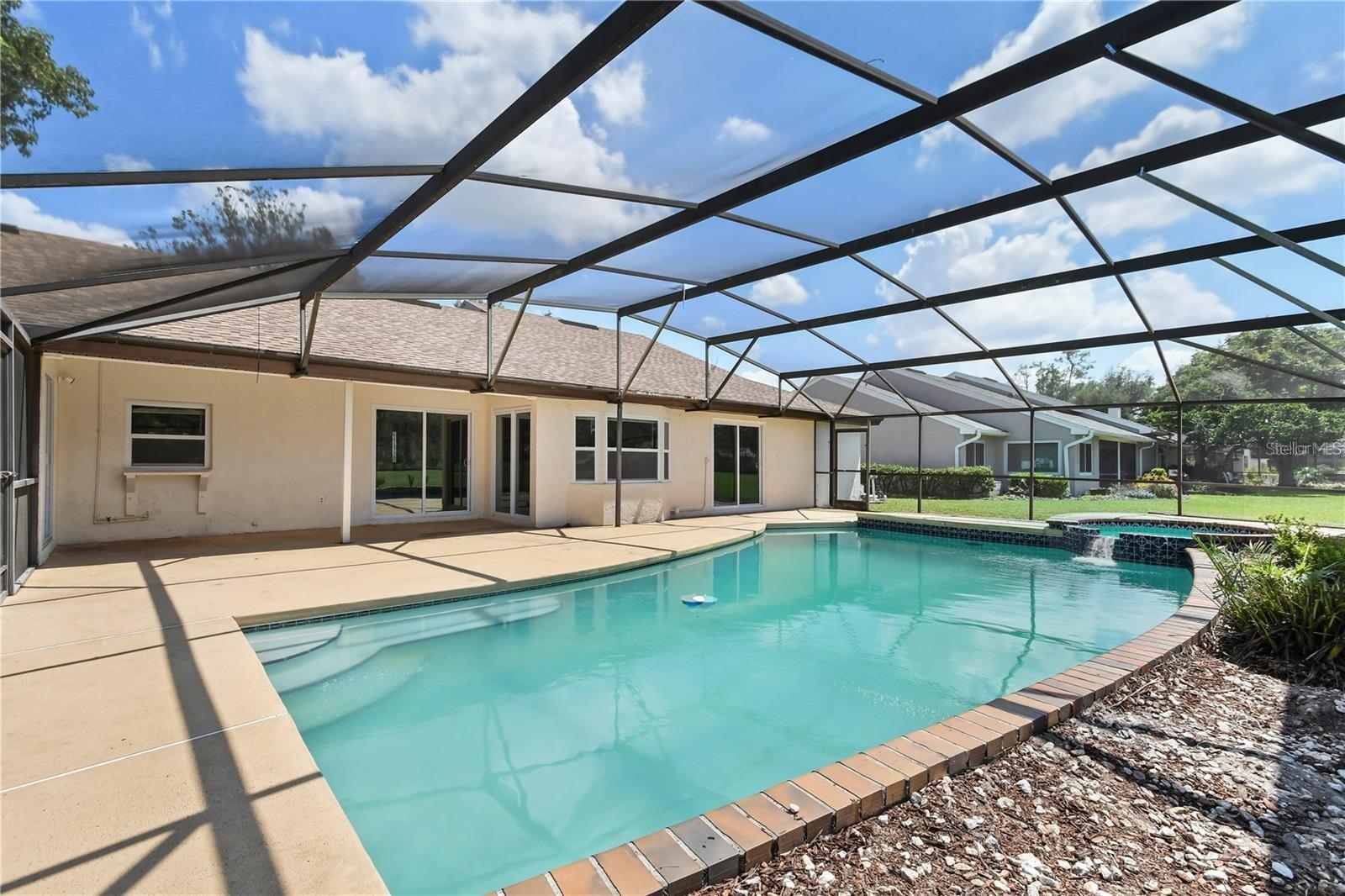 ORANGE TREE COUNTRY CLUBB - Residential