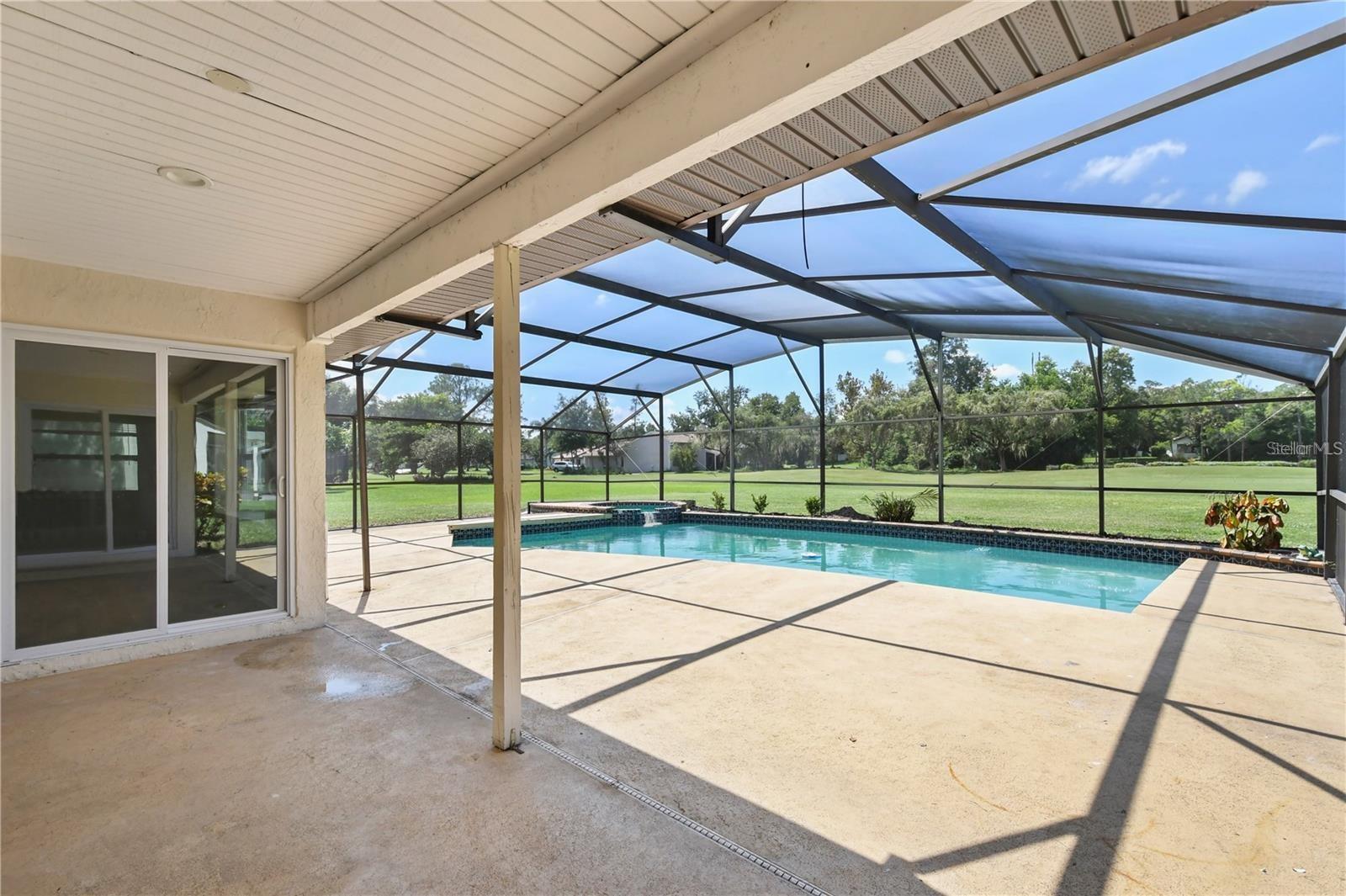 ORANGE TREE COUNTRY CLUBB - Residential
