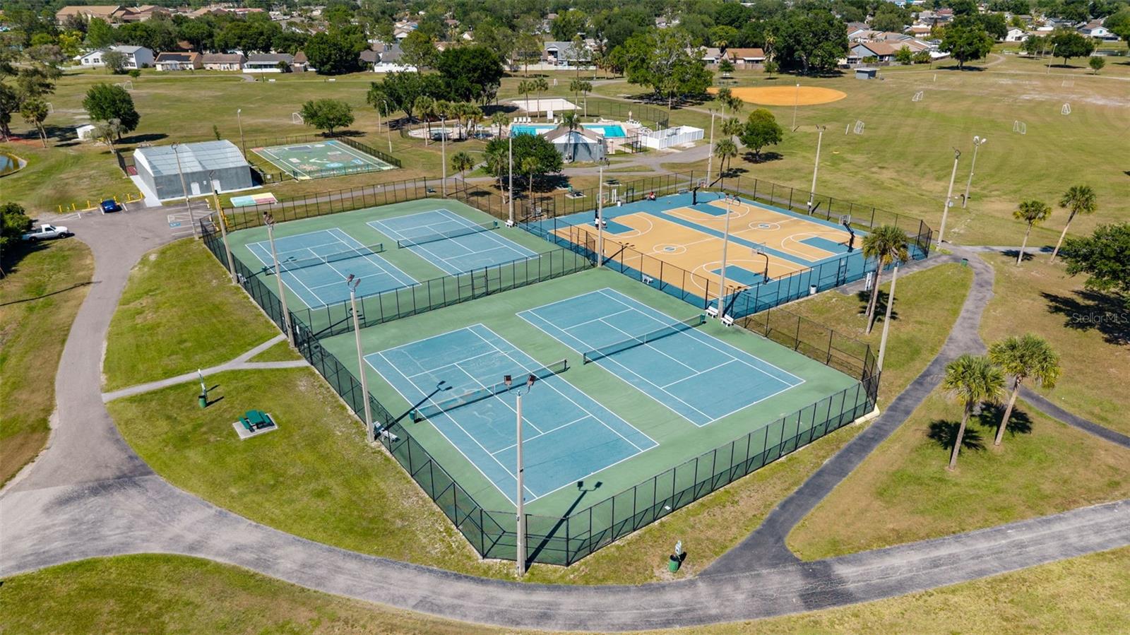 BELLEFIELD VILLAGE AMD - Residential