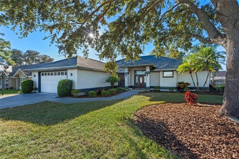 A home in WINTER HAVEN