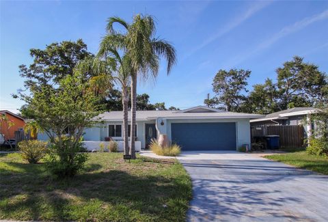 Photo of 1462 Carolyn Lane, Clearwater, FL 33755 (MLS # TB8518275)