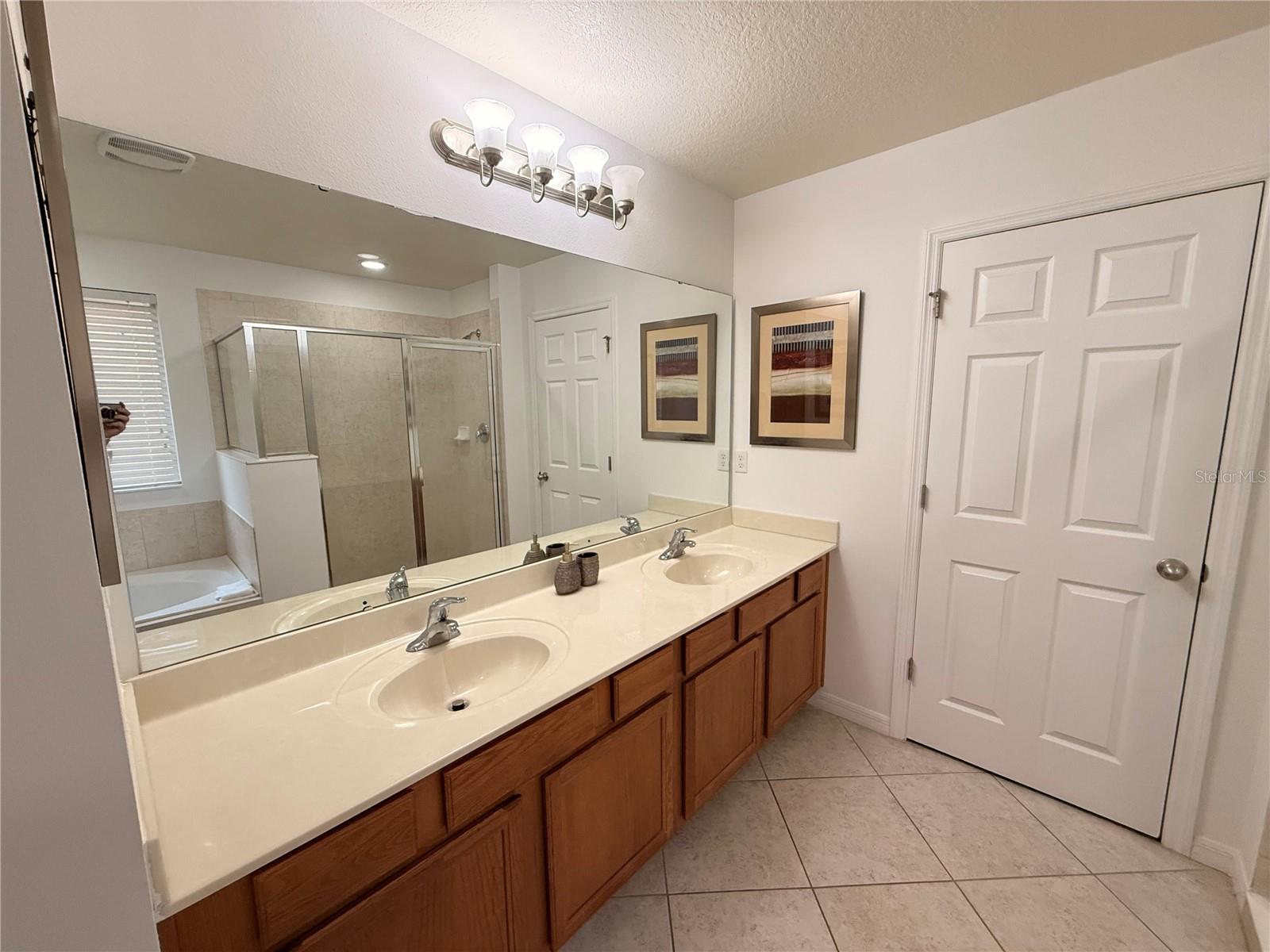 VERANDA PALMS PH 1C - Residential