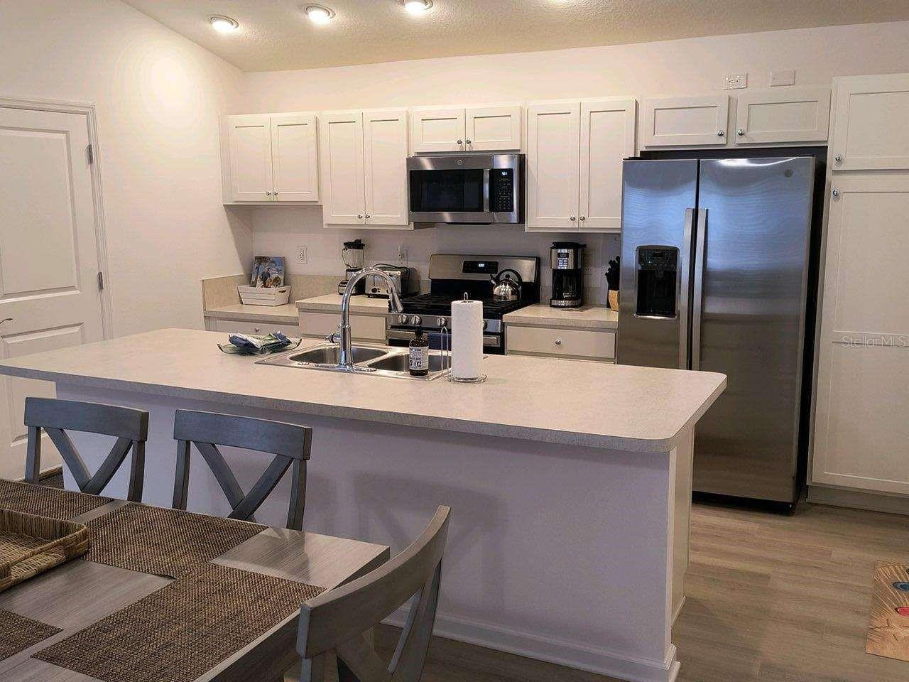 SOUTHERN OAKS UN #107 - Residential