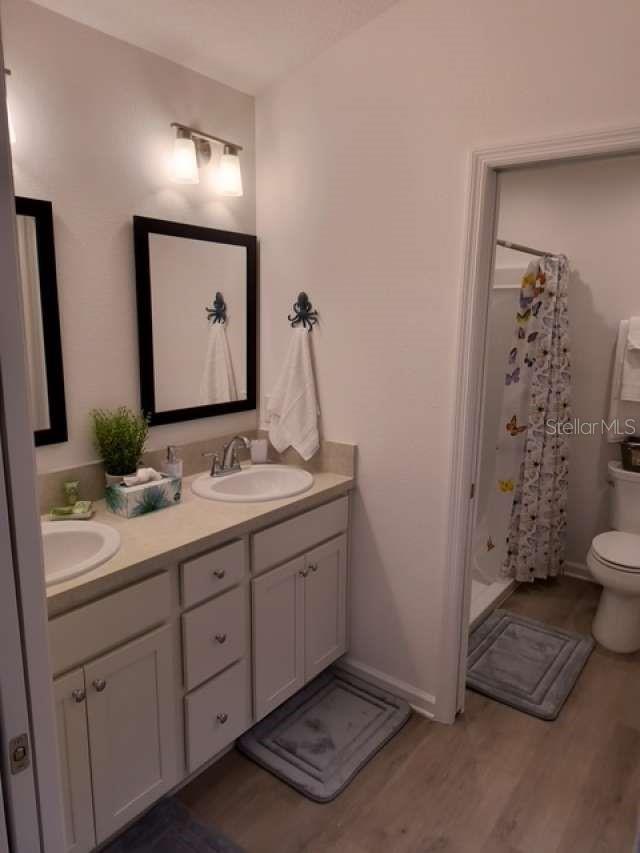 SOUTHERN OAKS UN #107 - Residential