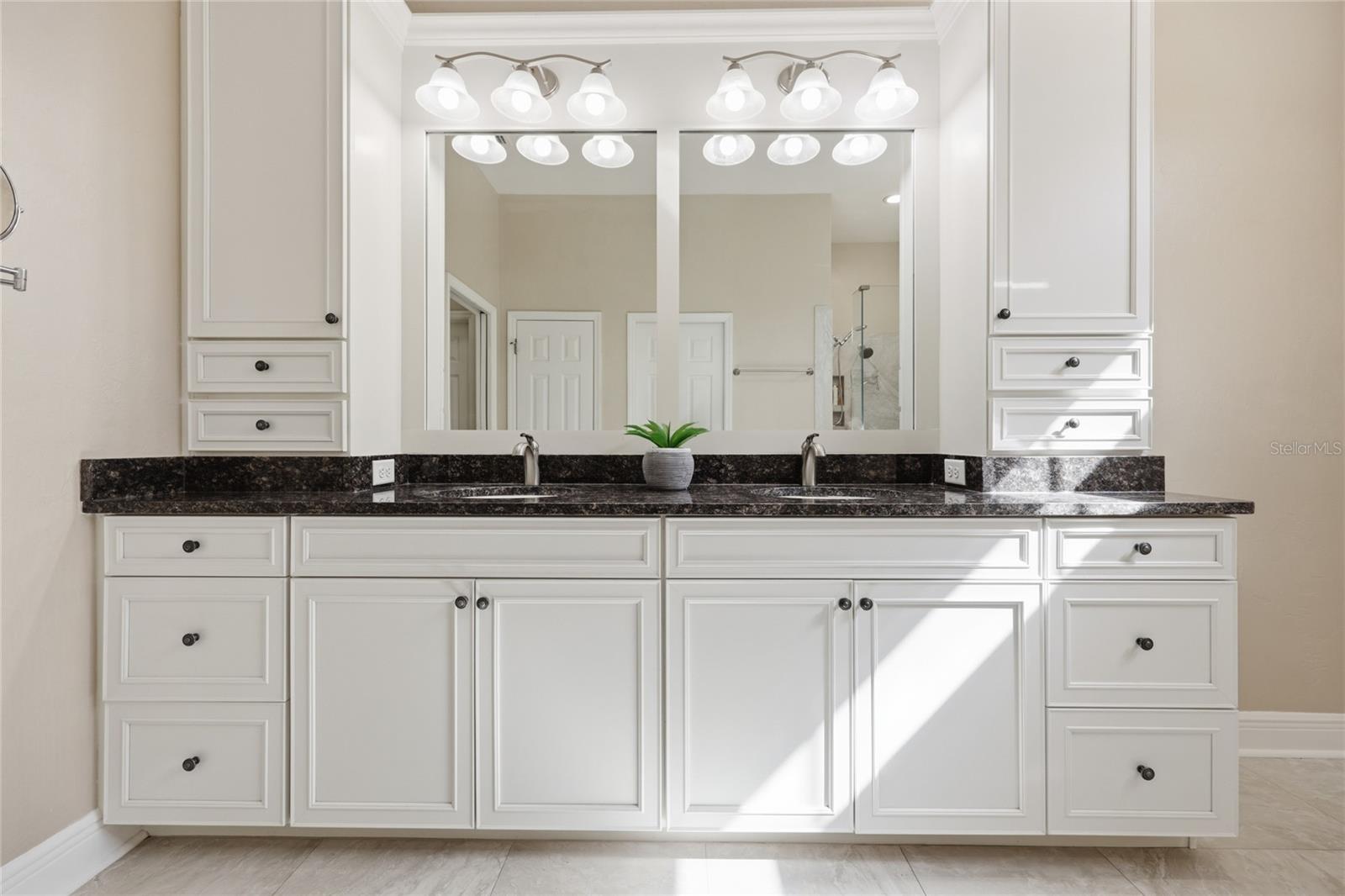 CAMBRIDGE FOREST PH V - Residential