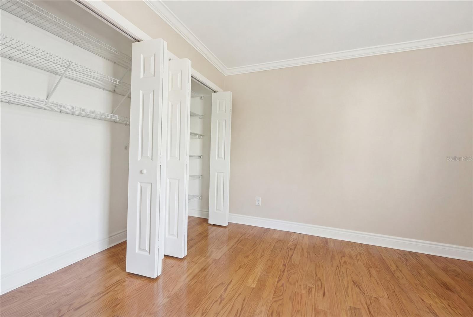 CAMBRIDGE FOREST PH V - Residential