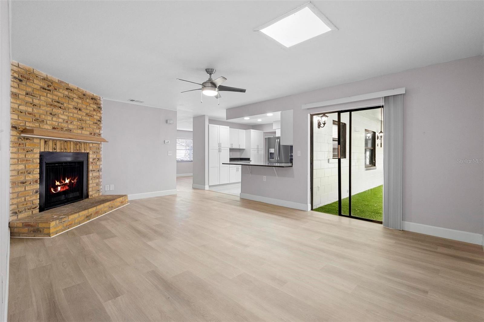 PARK MANOR ESTATES - Residential