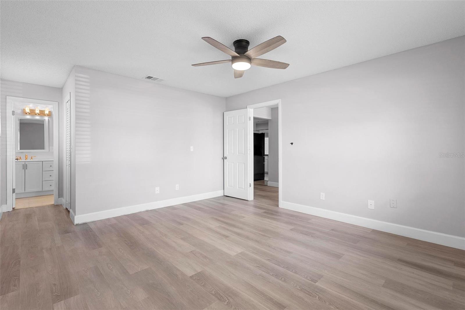 PARK MANOR ESTATES - Residential