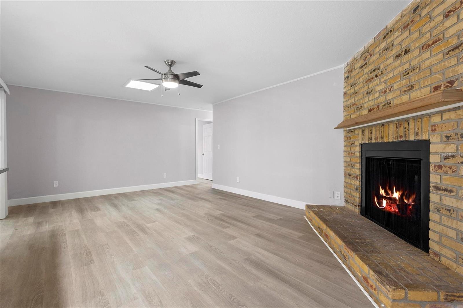 PARK MANOR ESTATES - Residential