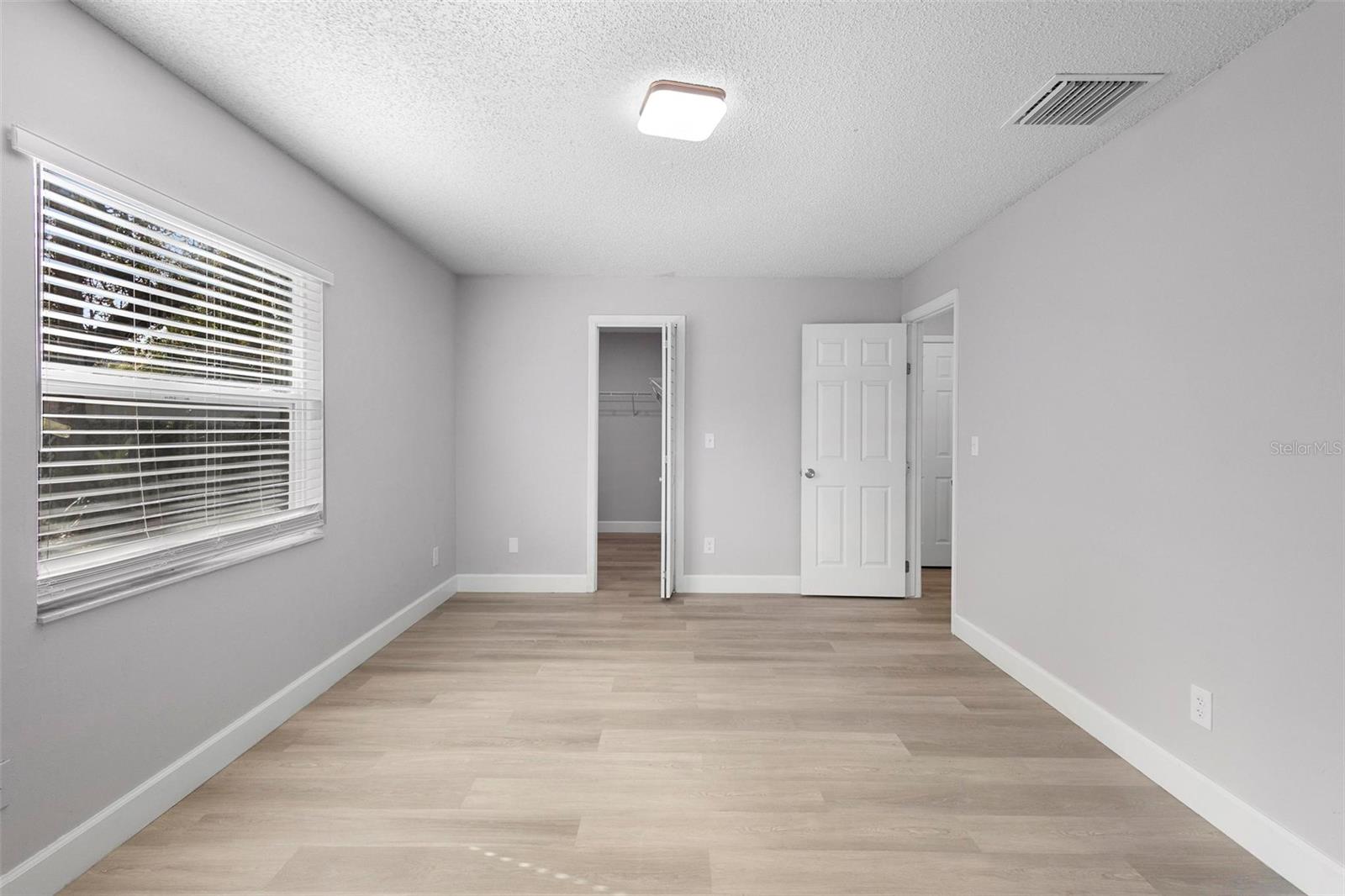 PARK MANOR ESTATES - Residential