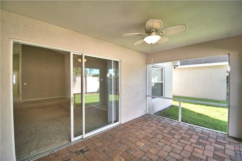 A home in WINTER HAVEN