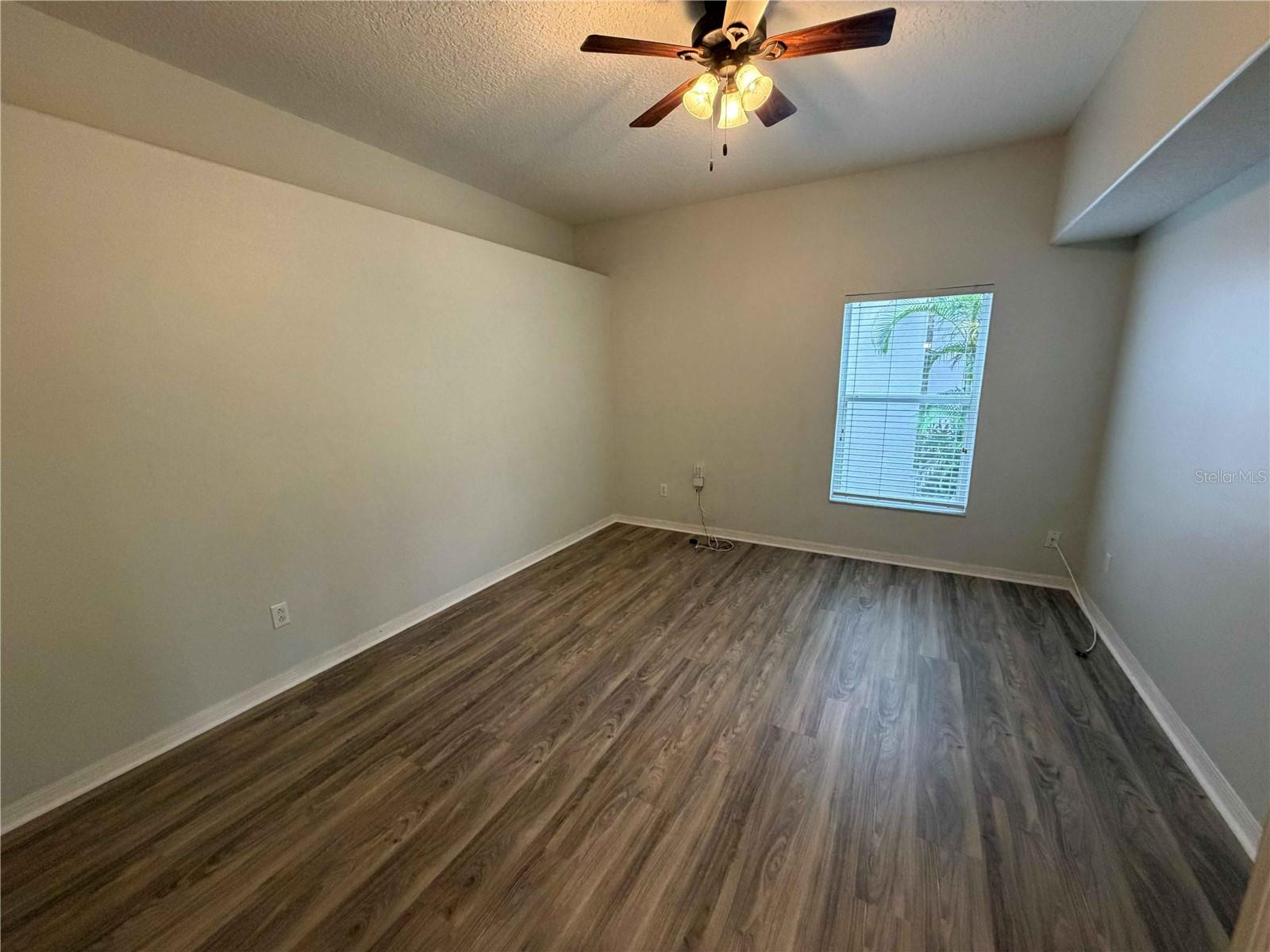 TIVOLI WOODS VILLAGE B 51 74 - Residential Lease